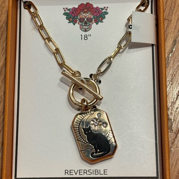 NIB Reversible Black Cat/evil eye 18” Pendant Necklace - Picture 1 of 4